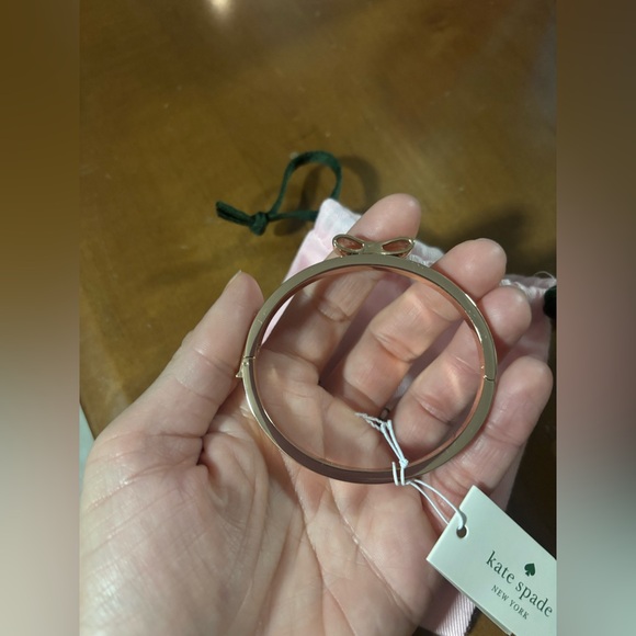 Kate Spade Bow bracelet - Picture 8 of 11